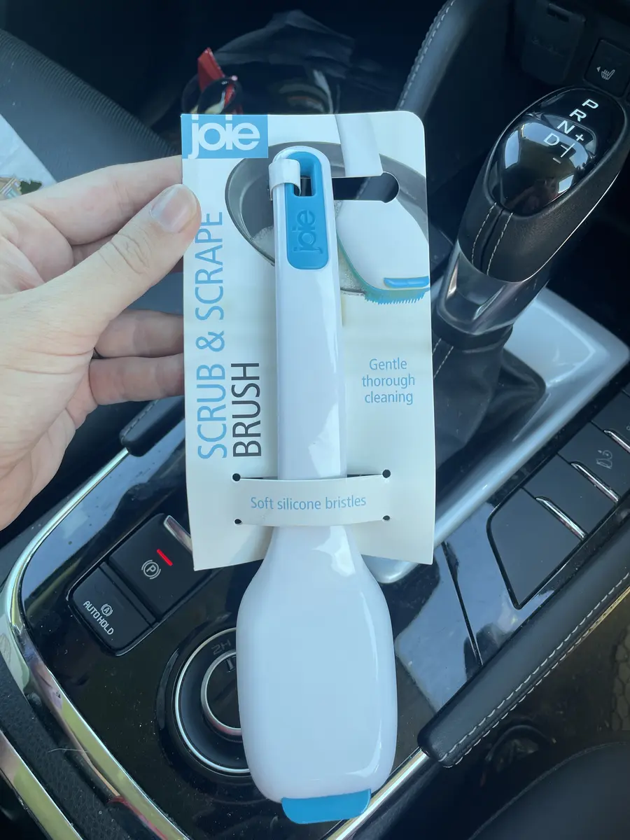 Joie Scrub & Scrape Brush