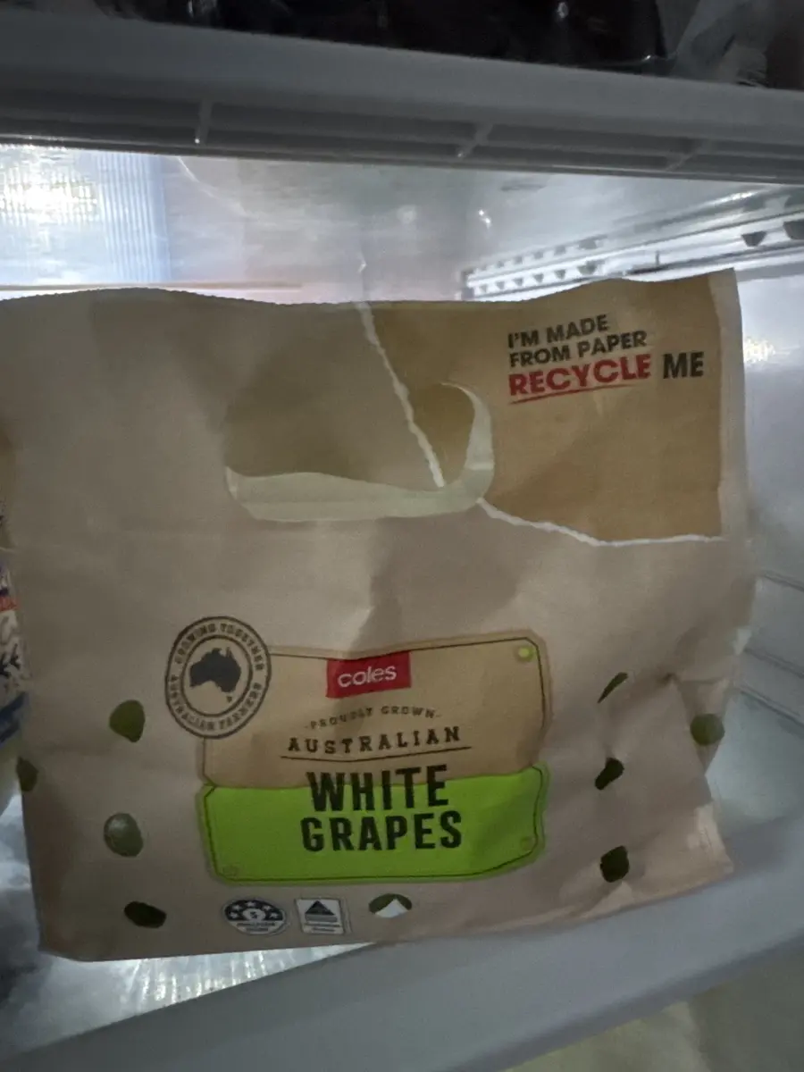 Coles White Grapes