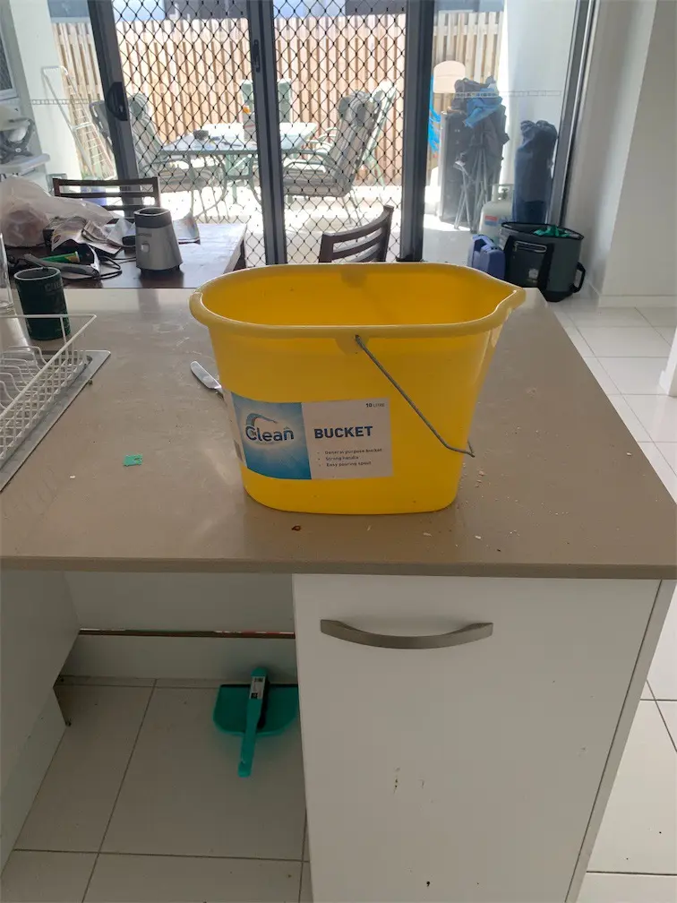 OATES 10L Bucket