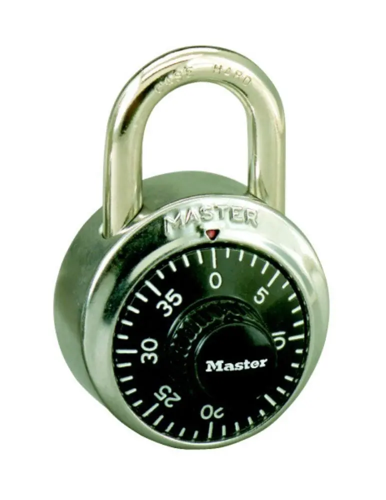 MASTER LOCK COMBINATION LUGGAGE PADLOCK