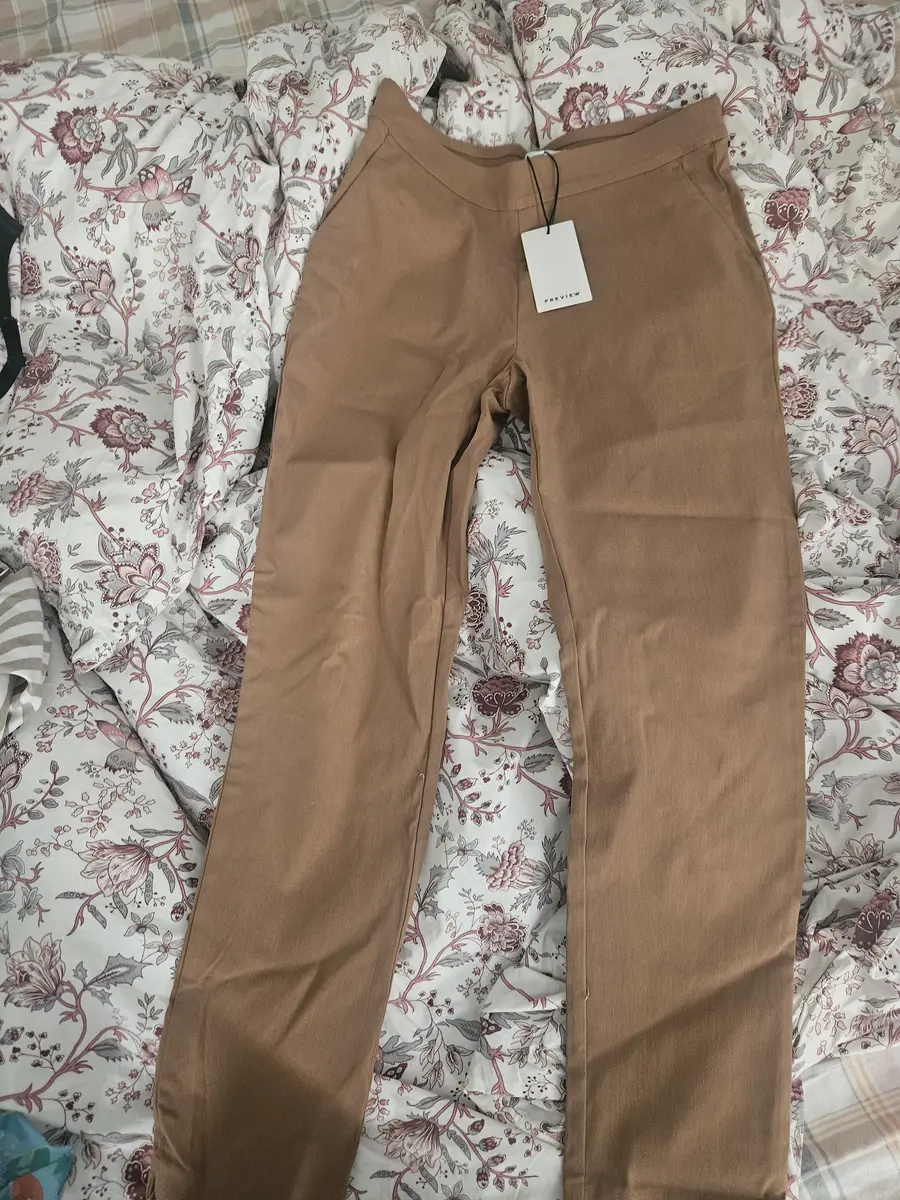 Carrie Pants