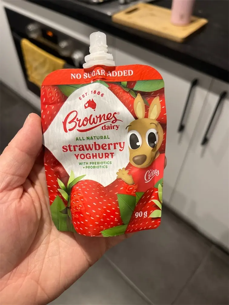 Brownes Kids Strawberry Yoghurt Pouch