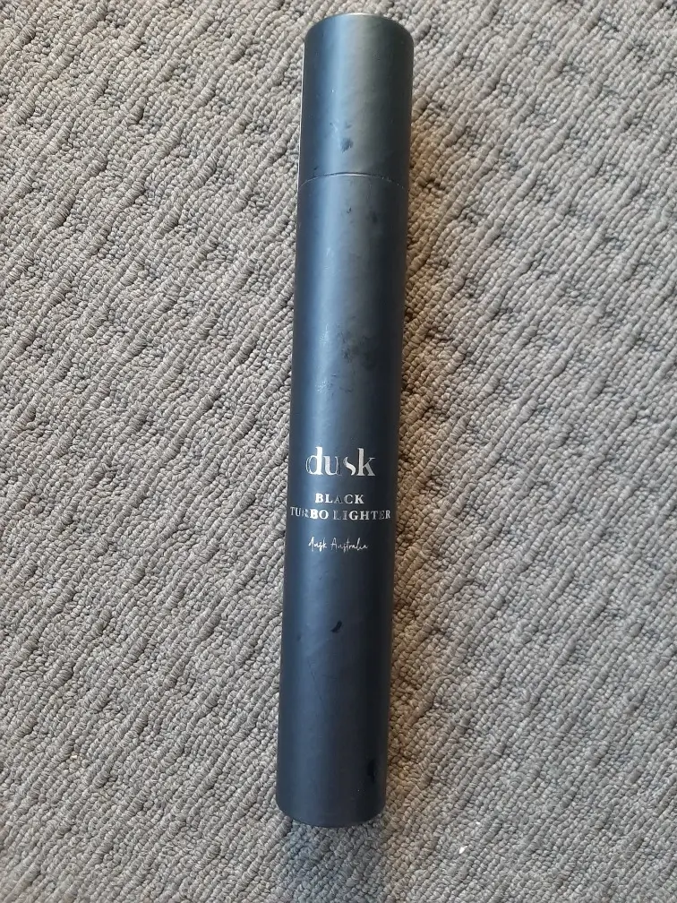 DUSK Black Turbo Lighter