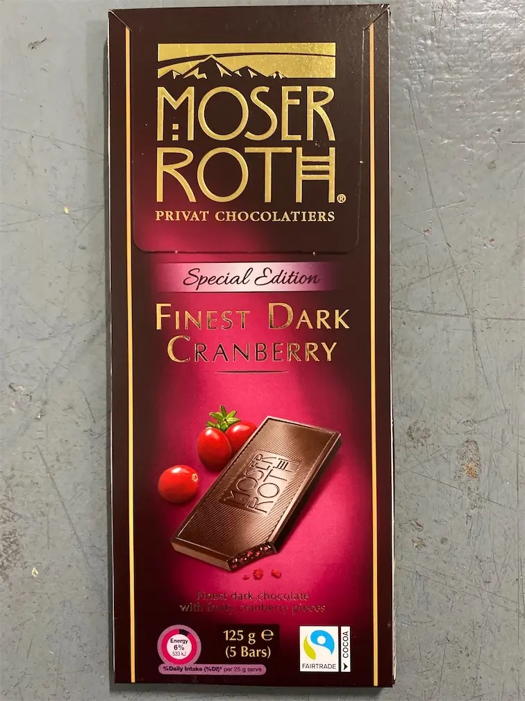 Moser Roth Finest Dark Cranberry Chocolate 125g