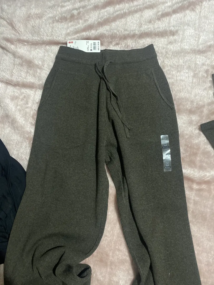 Women's Knit Pants