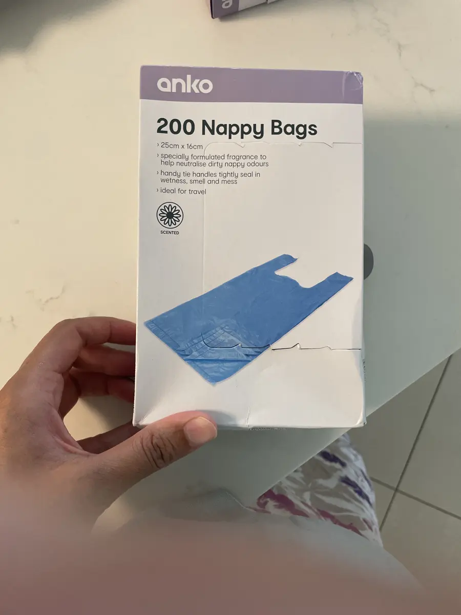 200 Scented Nappy Bags