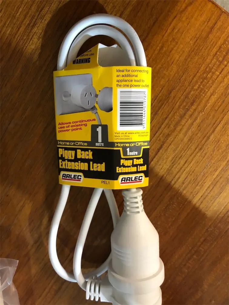 ARLEC Piggy Back Extension Lead 1m
