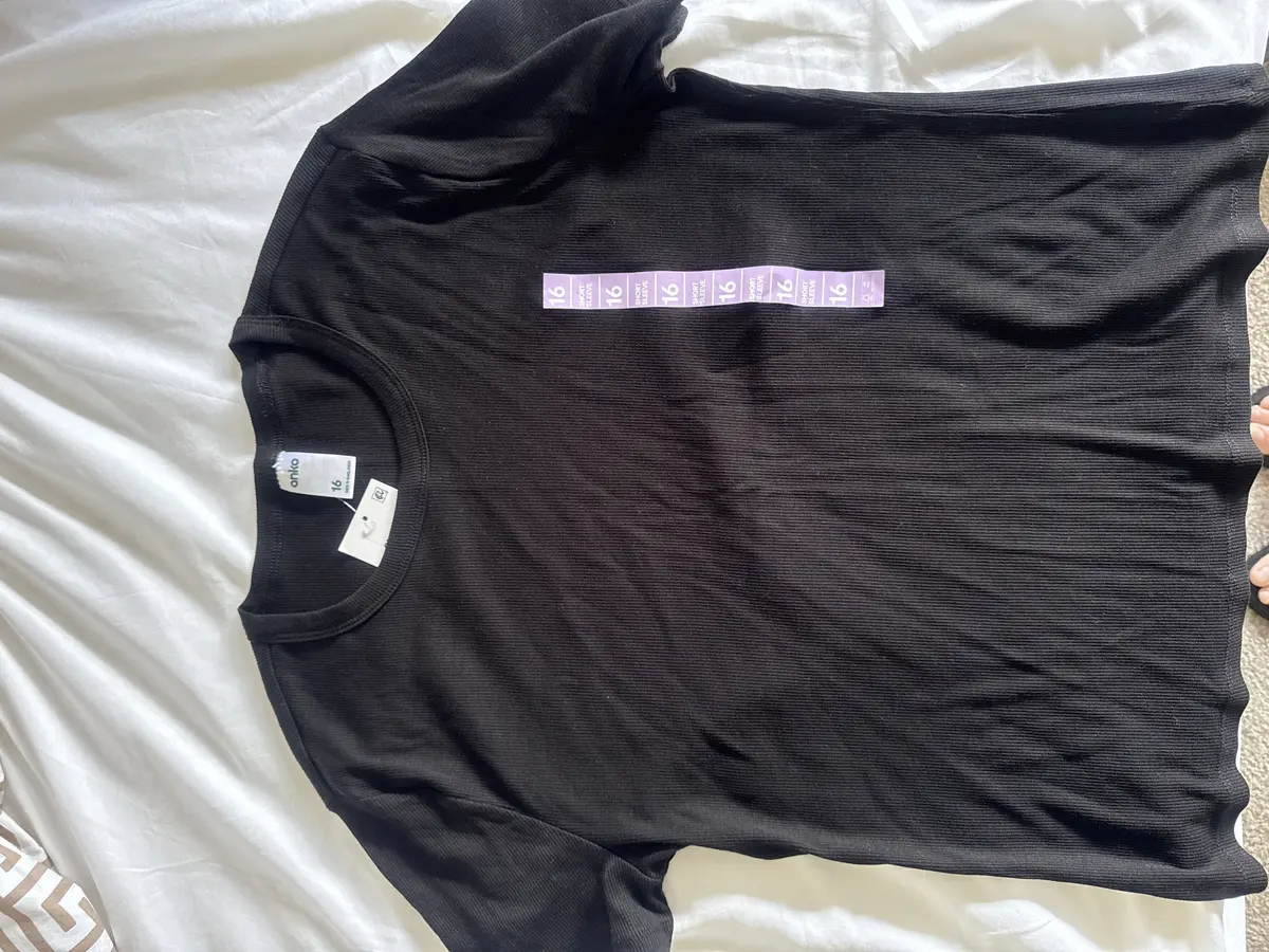 Rib Crew Neck Tee