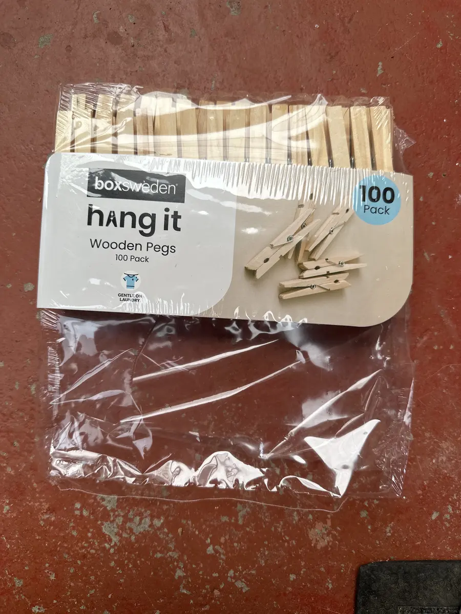 Wooden Pegs 100 Pack