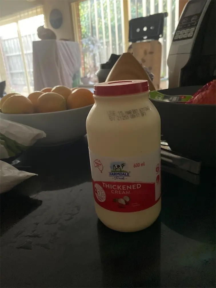 FARMDALE FRESH Thickened Cream 600ml