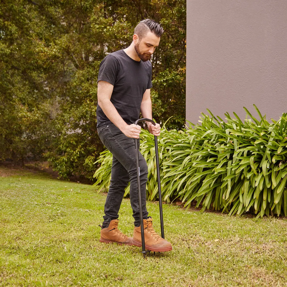 Trojan All Steel Spiked Aerator