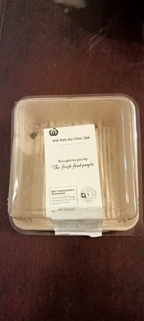 WOOLWORTHS Pain Au Choc 2pk