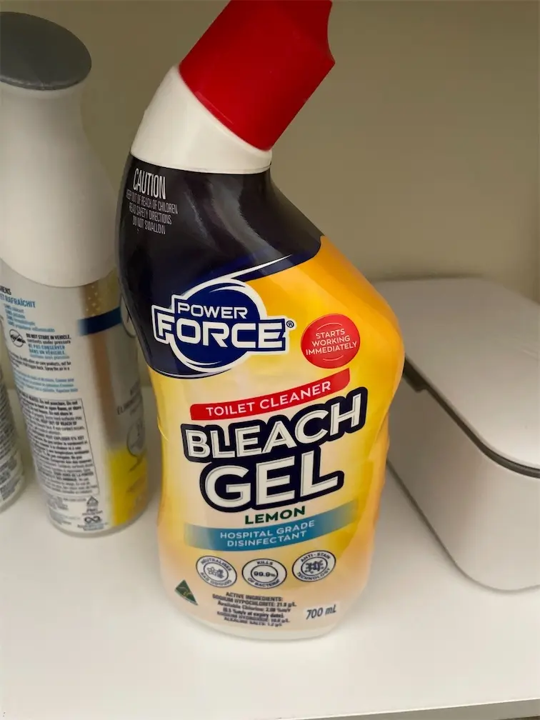 Power Force Toilet Cleaner Bleach Gel 700ml