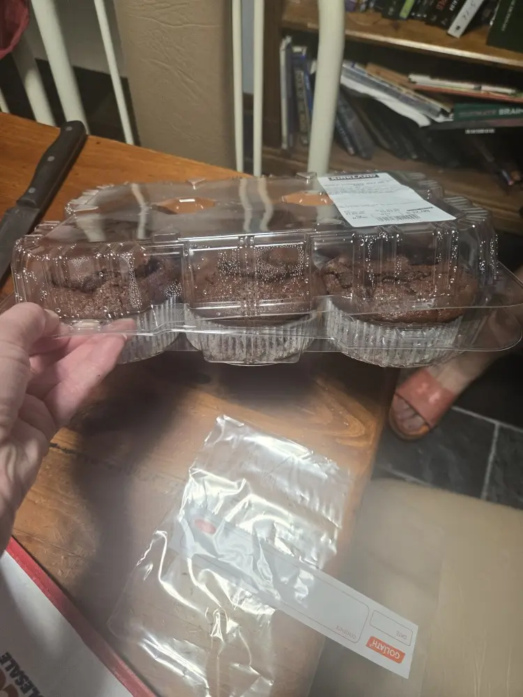 Chocolate Muffins 6 Pack