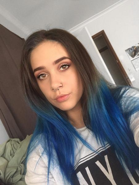 Eryn Louise avatar