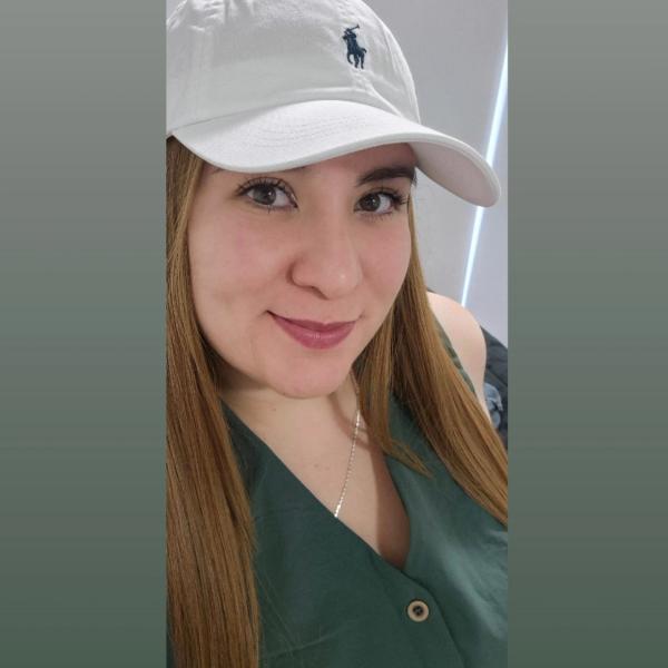 Alexandra  Shopper avatar