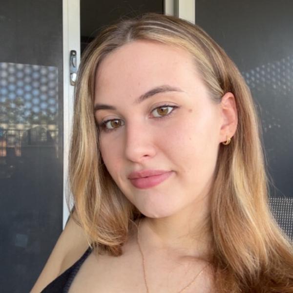 Zoe avatar