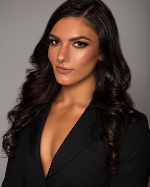 Annie Vasili avatar