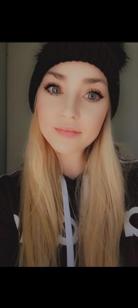 Louise Blundell avatar